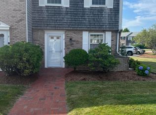2 Louisburg Sq UNIT 2, Centerville, MA 02632