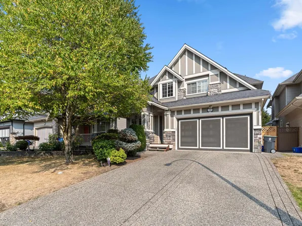 7246 201st St, Langley, BC V2Y 3G3