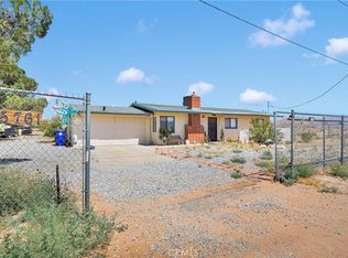 15761 Joshua Rd, Apple Valley, CA 92307