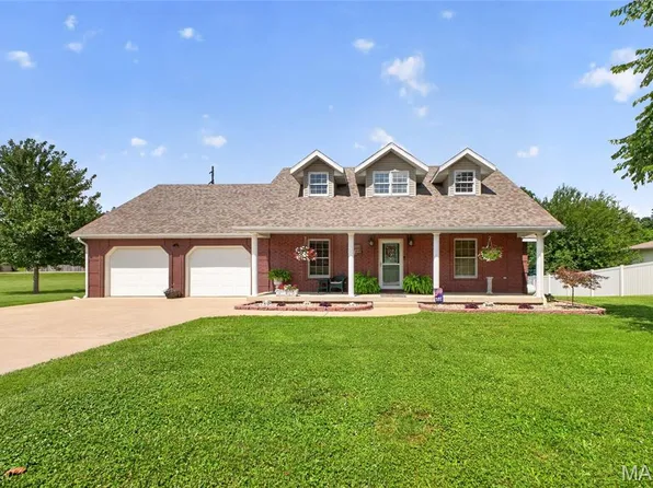 1269 Quail Valley Cir, Lebanon, MO 65536