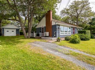 16 Wedgewood Ave, Timberlea, NS B3T 1E7
