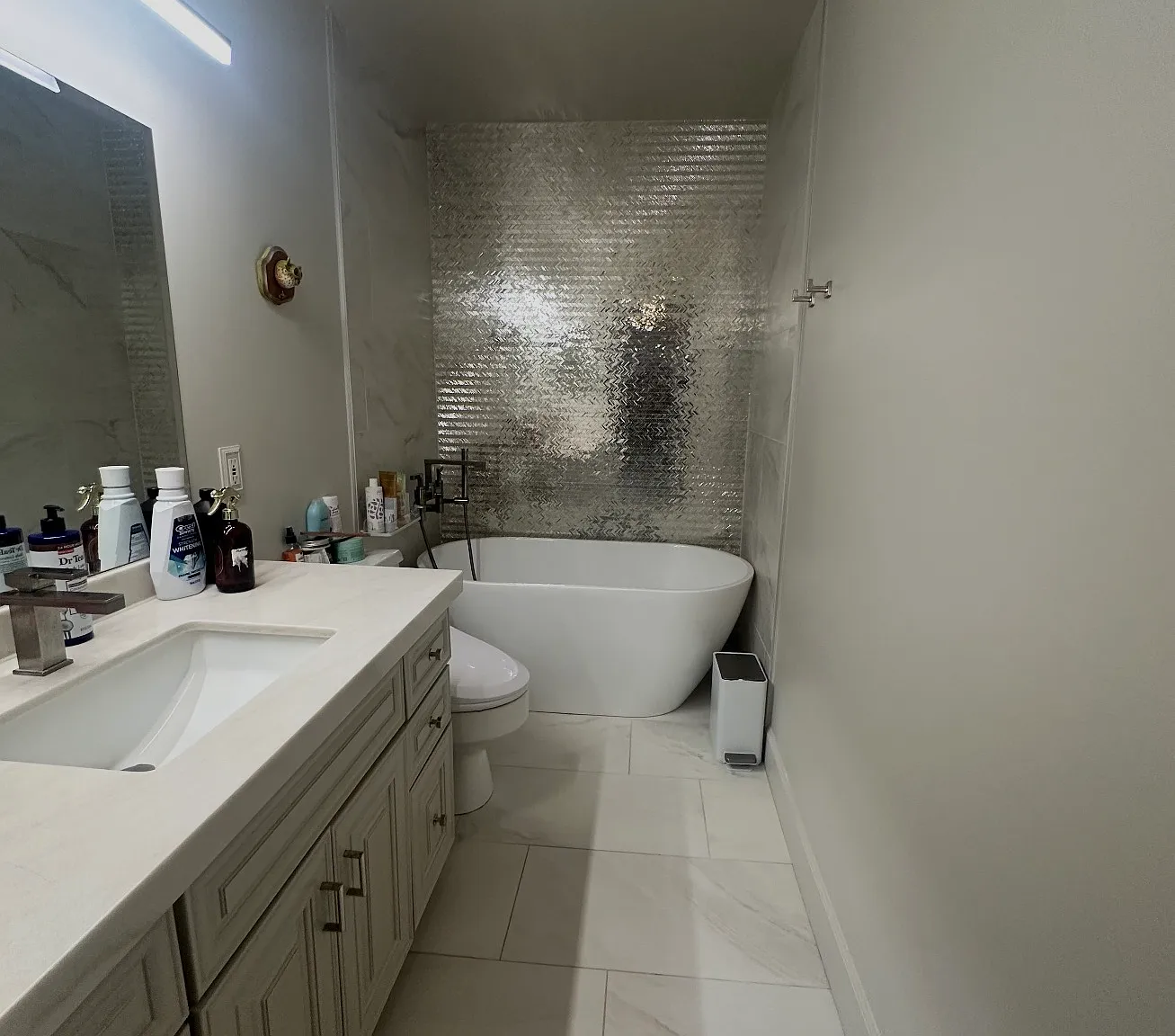 2 bed, 1110 sqft, $2,800 — Photo 4