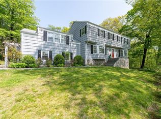 3 Roads End Rd, South Salem, NY 10590