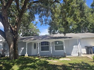 1033 Fairwood Ave, Clearwater, FL 33759
