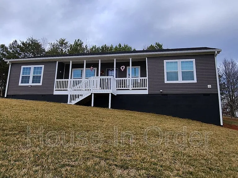 21 Bis Bailey Way — Photo 1