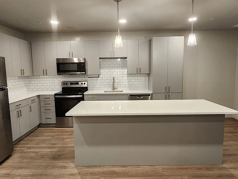 Parkview Lofts — Photo 5
