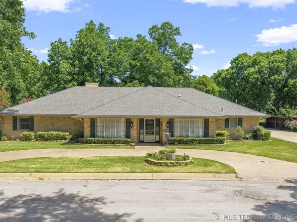 521 Circle Dr, Marietta, OK 73448