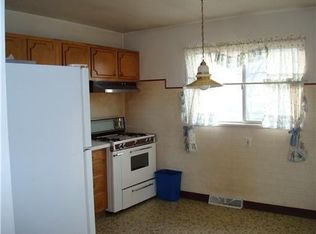 925 Jackson St, Mishawaka, IN 46544