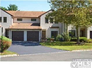 27 Orange Dr, Marlboro, NJ 07746