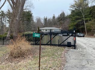 5467 Cedar Springs Rd E, Burlington, ON L7P0C2