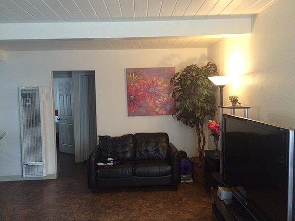 2nd image of 1125 Del Norte Ave