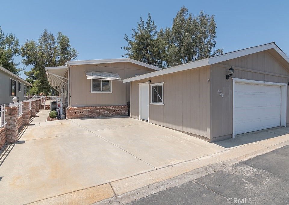 1st image of 1329 Lodgepole Dr