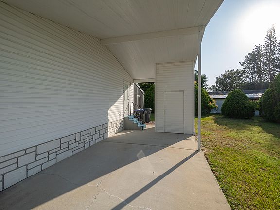 4th image of 328 San Roberto Dr