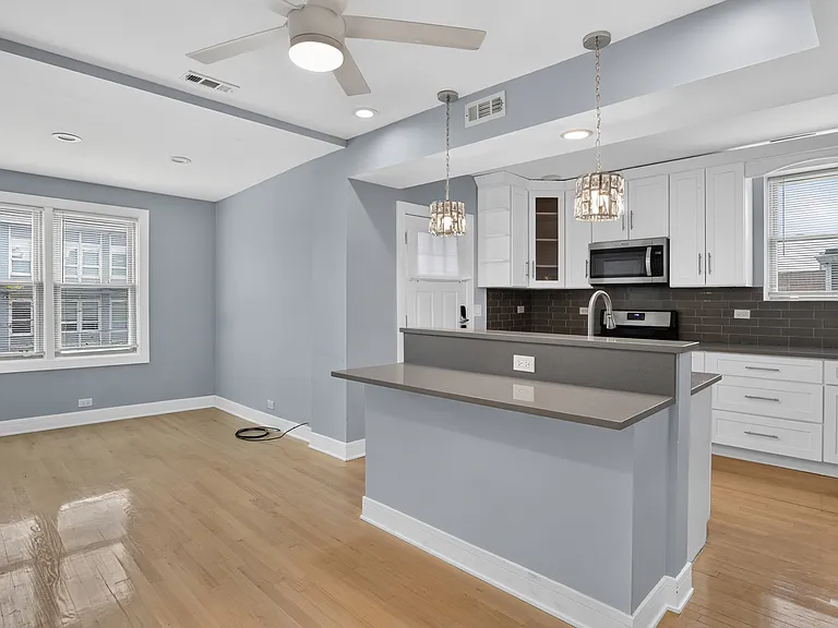 6629 S Ingleside Ave #2 — Photo 14