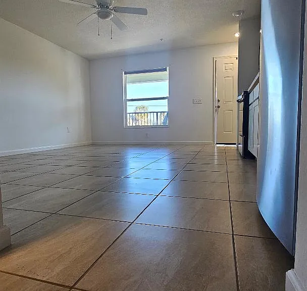 807 Angela Ave #204 — Photo 7
