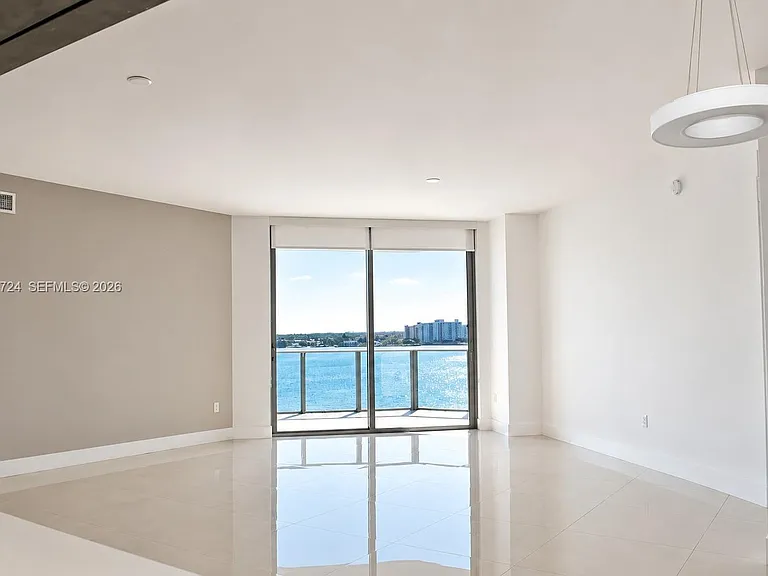 17301 Biscayne Blvd #1407 — Photo 3
