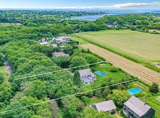 207 Narrow Ln S, Water Mill, NY 11976