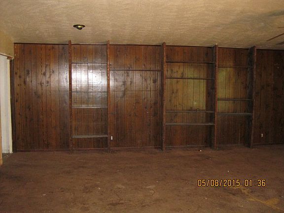 5th image of 2212 N Washington Ave