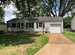 1237 Nectar Dr, Saint Louis, MO 63137