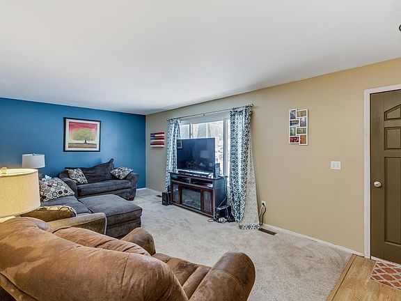 3rd image of 163 Fonro Dr