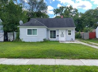 10401 Corning St, Oak Park, MI