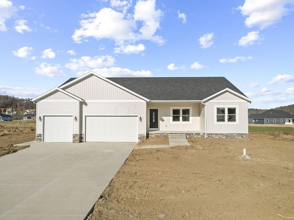 1st image of 814 Mandy Ln
