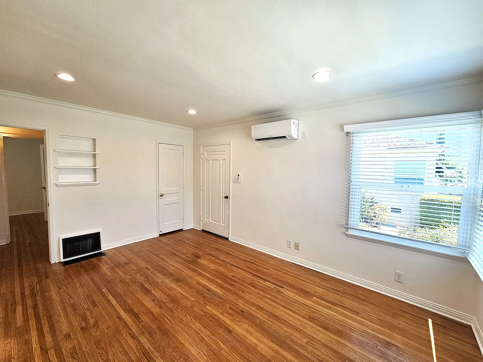 1 bed, 592 sqft, $1,950 — Photo 4