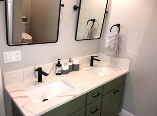 20650 SE Langensand Rd, Sandy, OR 97055