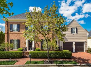 44 Pickett Pl, New Albany, OH