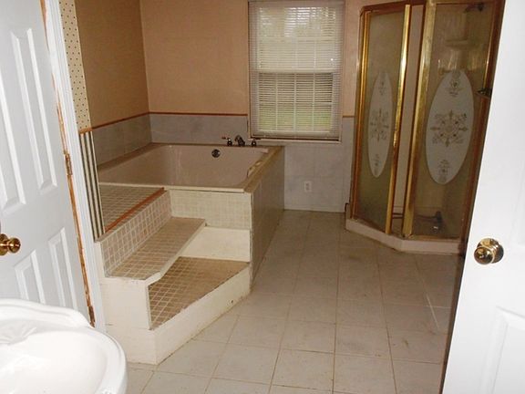 5th image of 2120 S Green Rock Ln