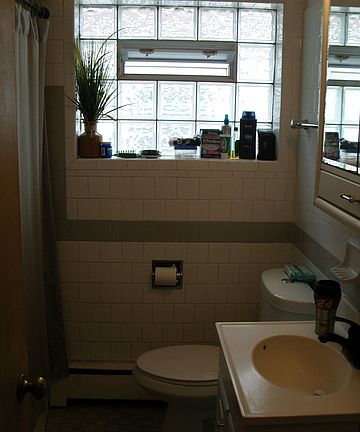 5th image of 3931 N Oconto Ave