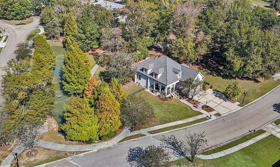 1st image of 460 Lake Orleans Blvd