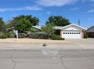 9904 Suez Dr, El Paso, TX 79925