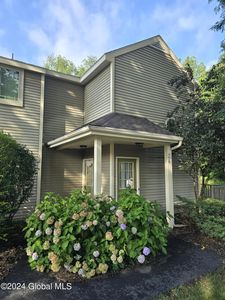 108 Burgoyne Drive, Halfmoon, NY, 12065