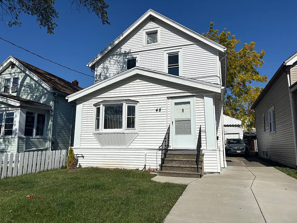 48 Alice Ave