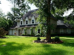 27202 Wells Ln, Conroe, TX 77385