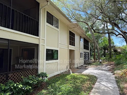6010 Laketree Ln #H Photo 1