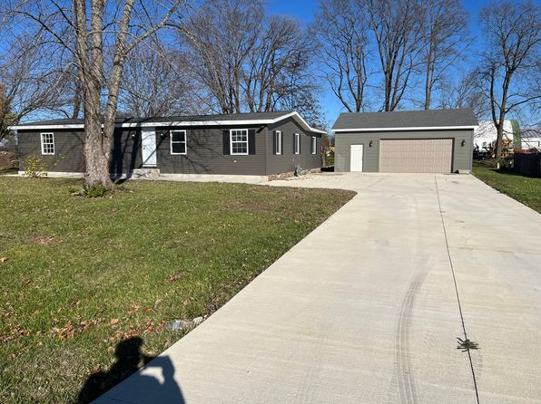 1351 N 4483rd Rd, Earlville, IL 60518