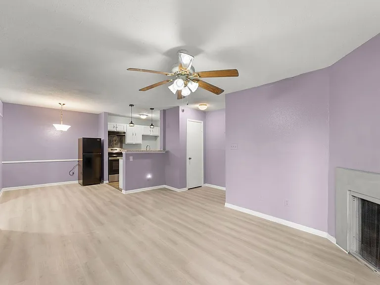 2121 Hepburn St #1216 — Photo 10