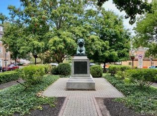 25 Palmer Sq, Princeton, NJ 08540