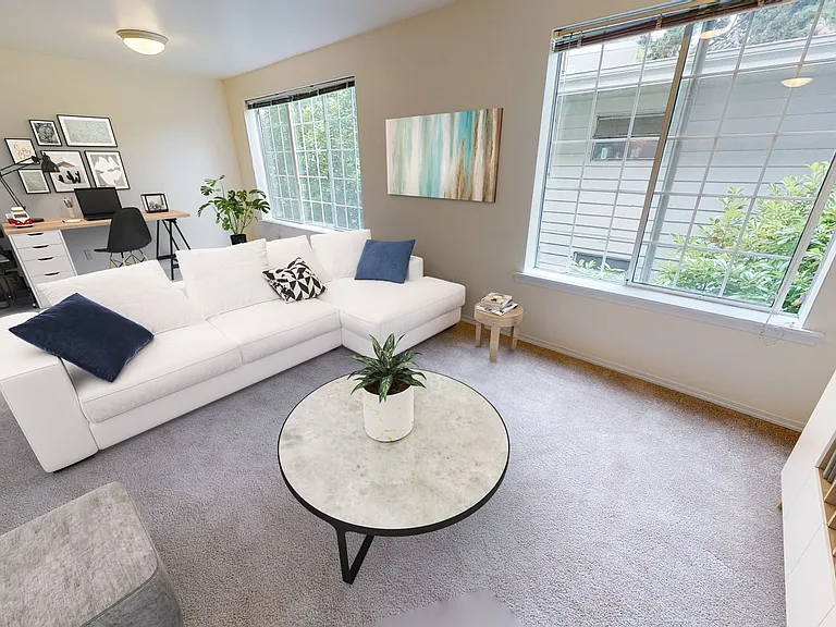 5307 Live Close To University Village And Uw! — Photo 34