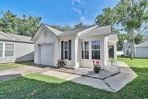 126 Whitehaven Ct Photo 1