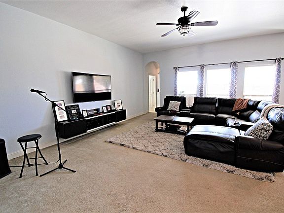 4th image of 3702 Dogwood Rd