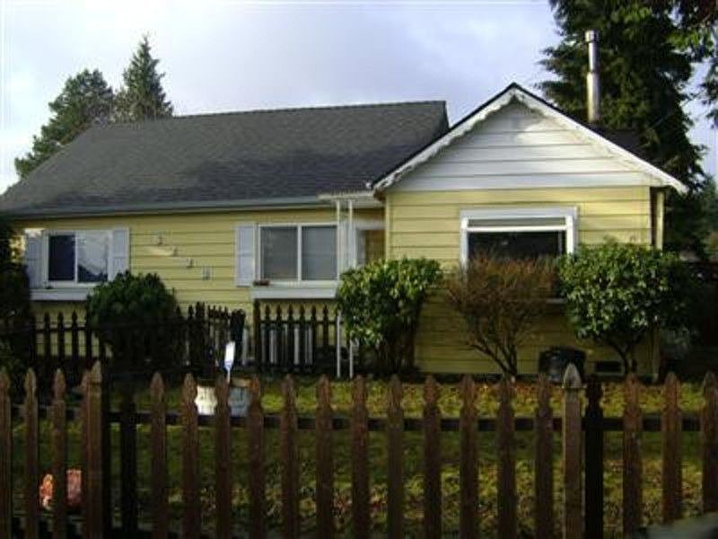 1st image of 6220 Lombard Ave