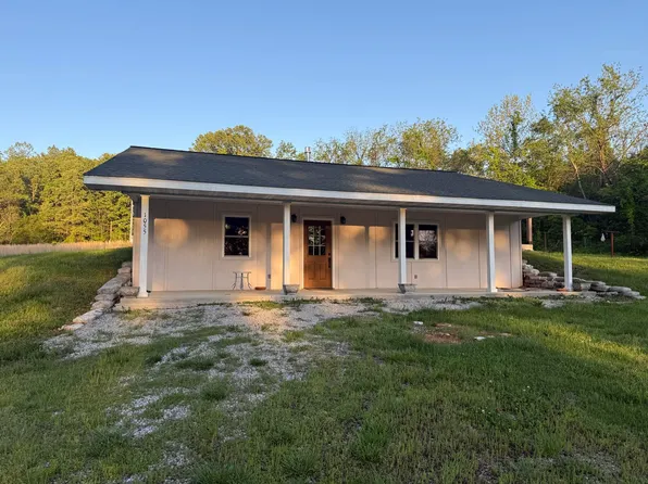 1055 County Road 203, Alton, MO 65606