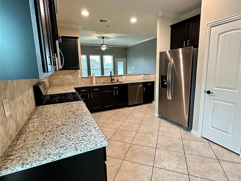 14831 Raleighs Meadow Ct — Photo 10