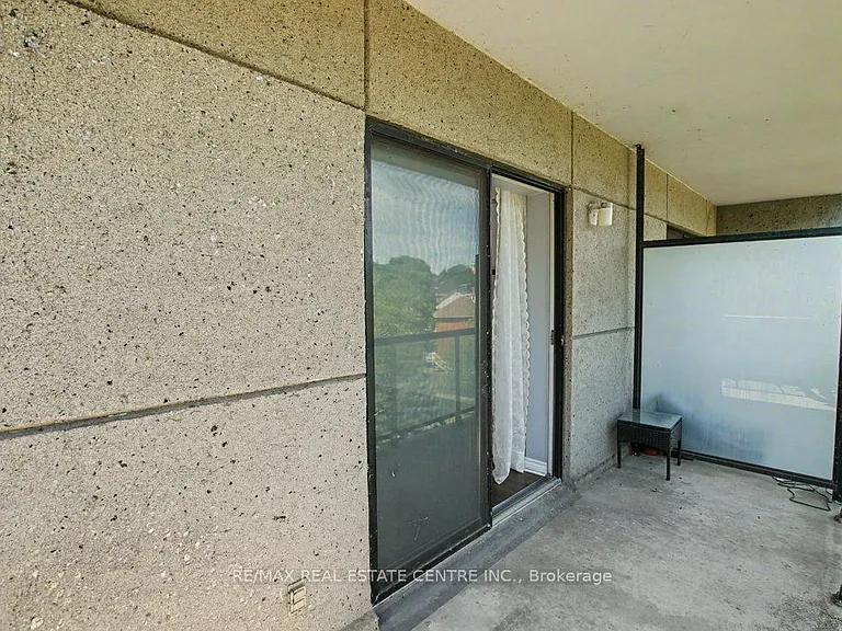 170 Water St N #411 — Photo 27