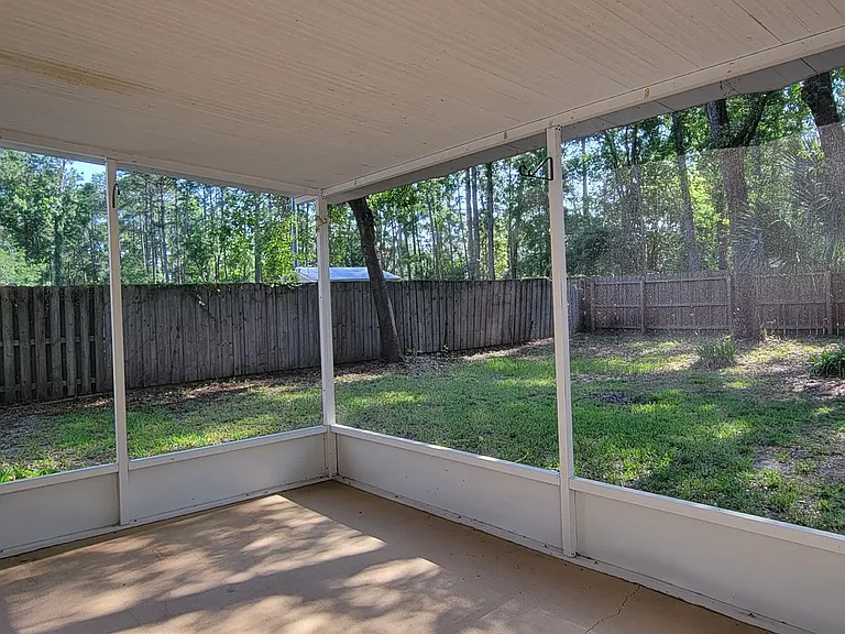 4201 NW 23rd Ter — Photo 31