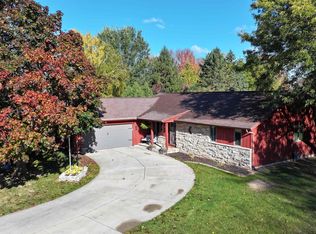 4710 W Sunflower Rd, Appleton, WI 54914