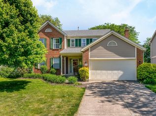 2572 Salyer Ct, Powell, OH 43065